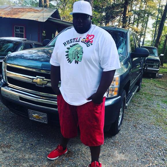 Meet your Posher, Ladarius - Picture 1 of 1